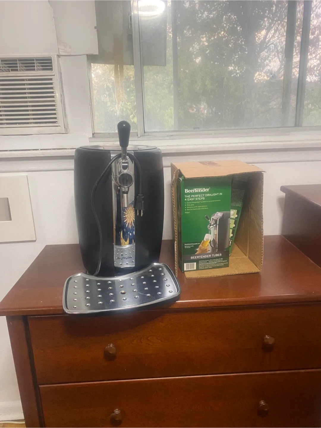 BeerTender Draught Beer Dispenser with Box image indicator(3)