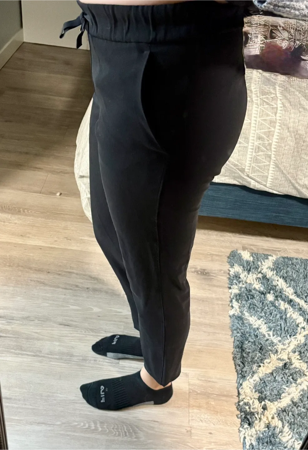 Lululemon Black Jogger Pants image indicator(2)
