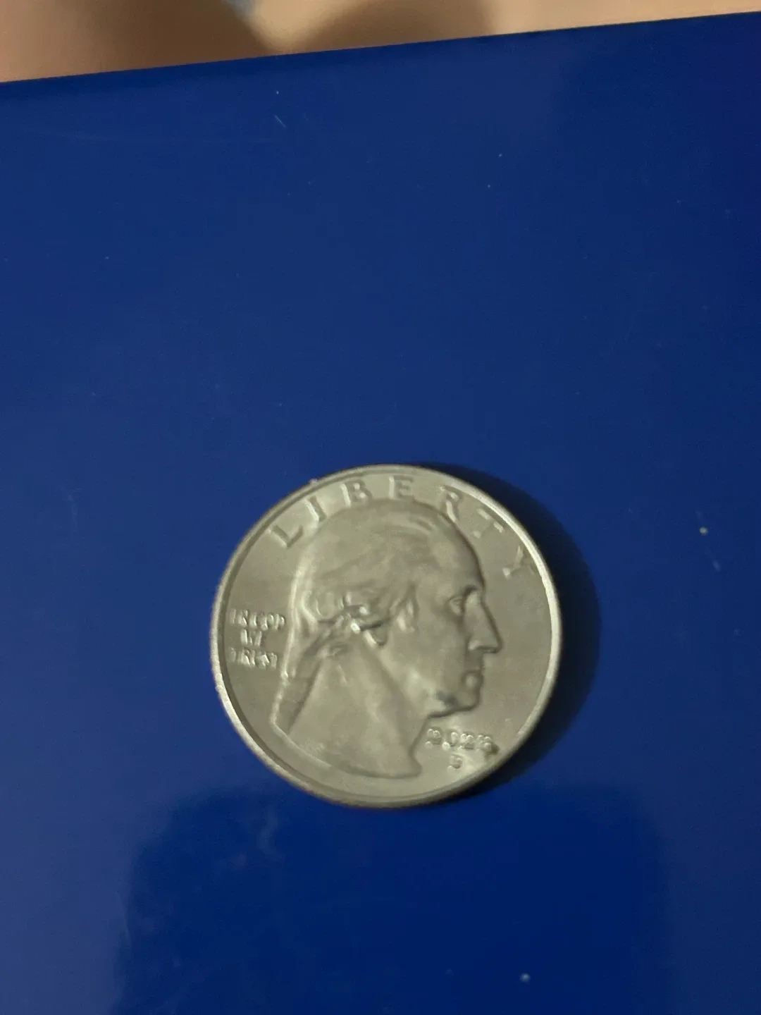 USA 25 cent coin with Eleanor Roosevelt on it rare coin image indicator(2)
