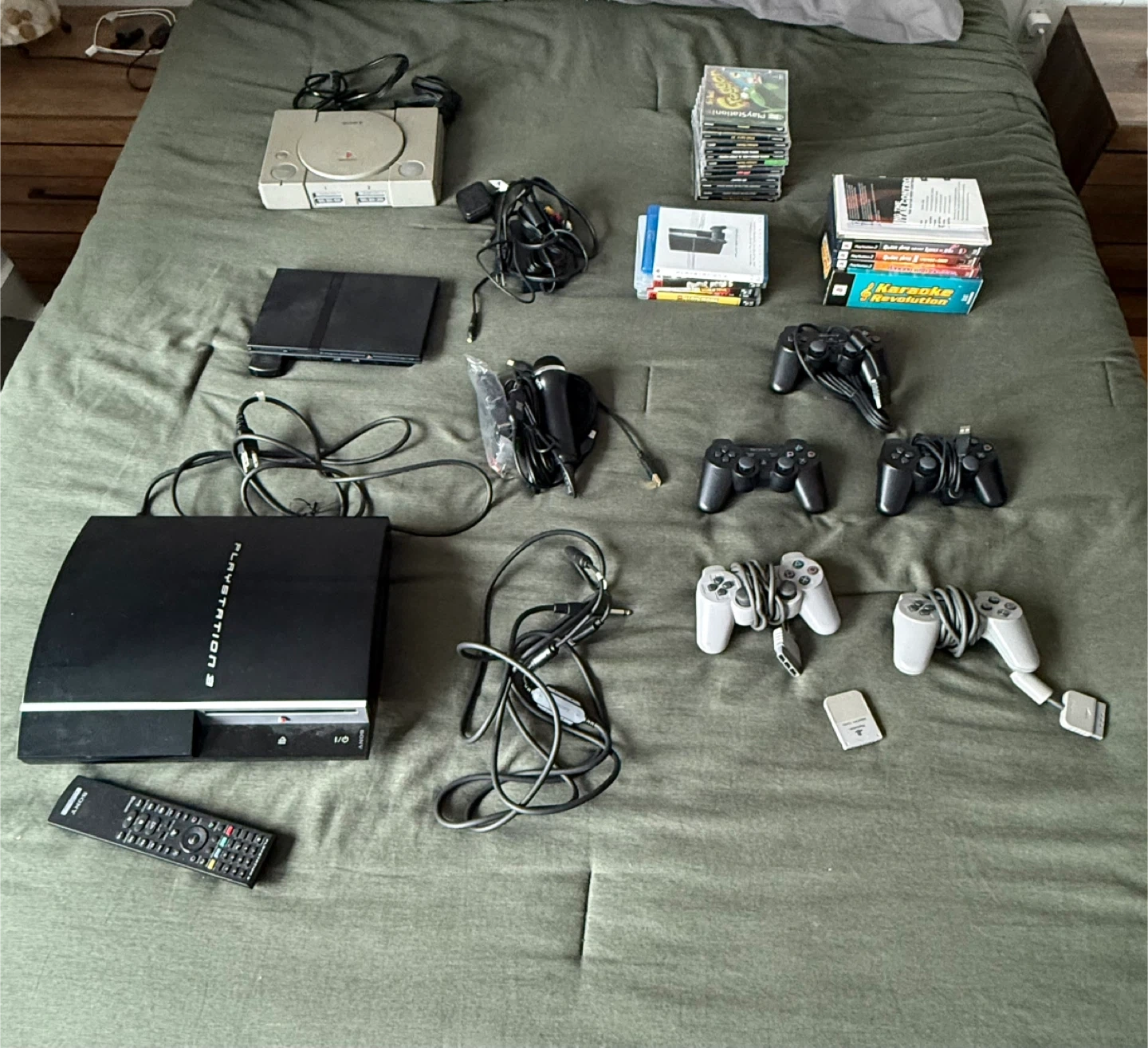 PlayStation Consoles & Accessories Bundle. Best offer! | Karrot
