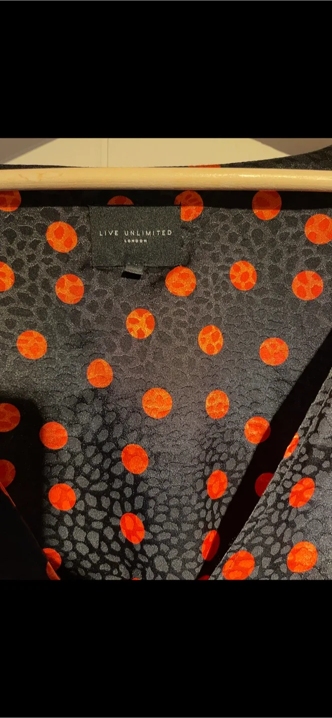 Live Unlimited London Black and Orange Wrap Dress size 14 image indicator(4)