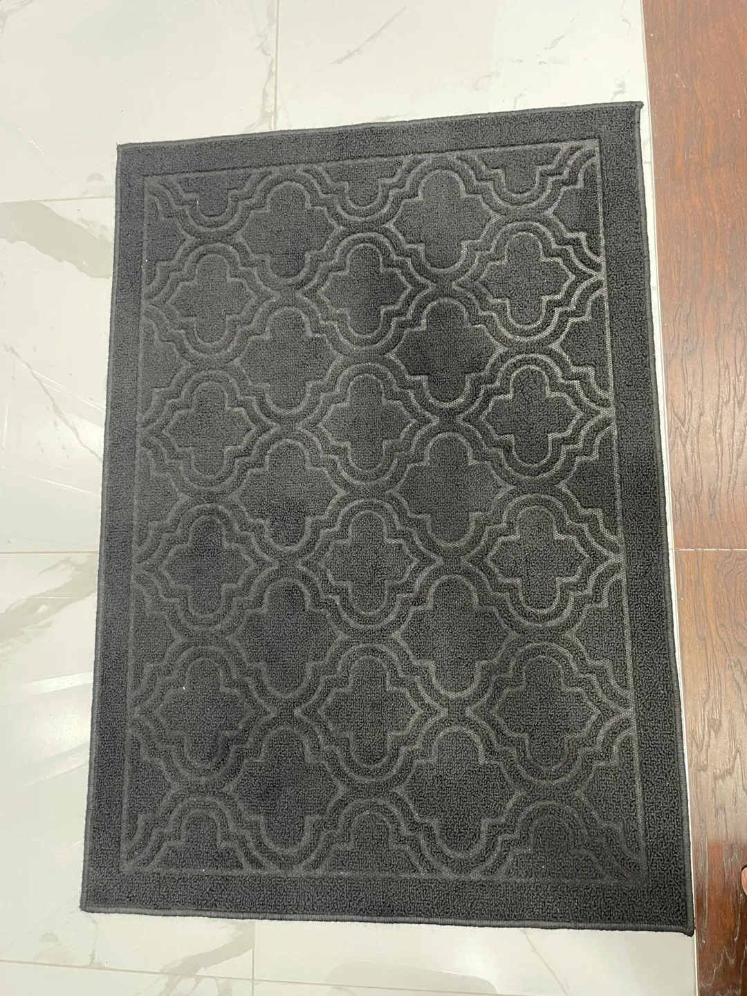 Grey Patterned Bath Mat thumbnail