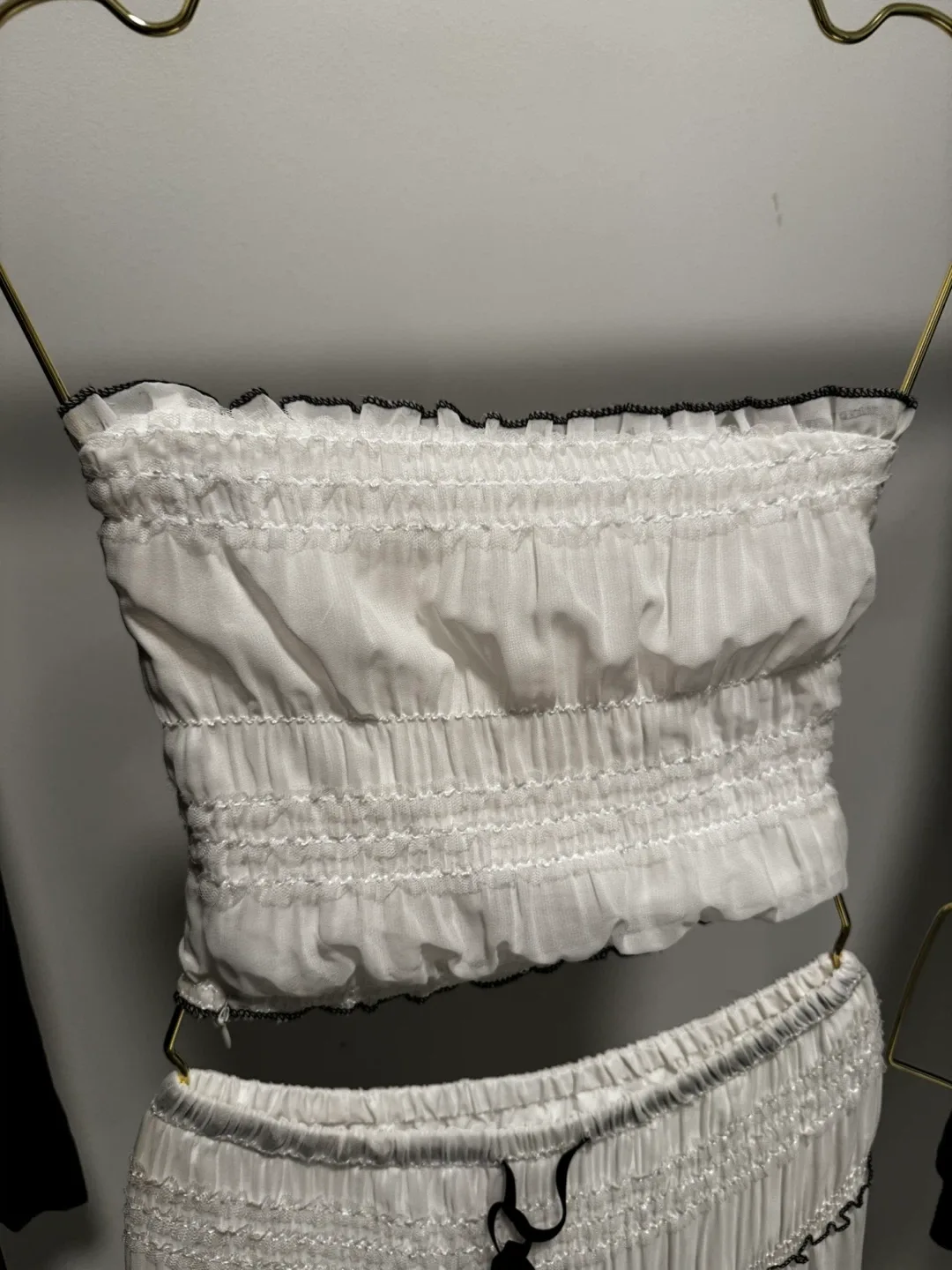 Vacation White Two-Piece Set image indicator(4)