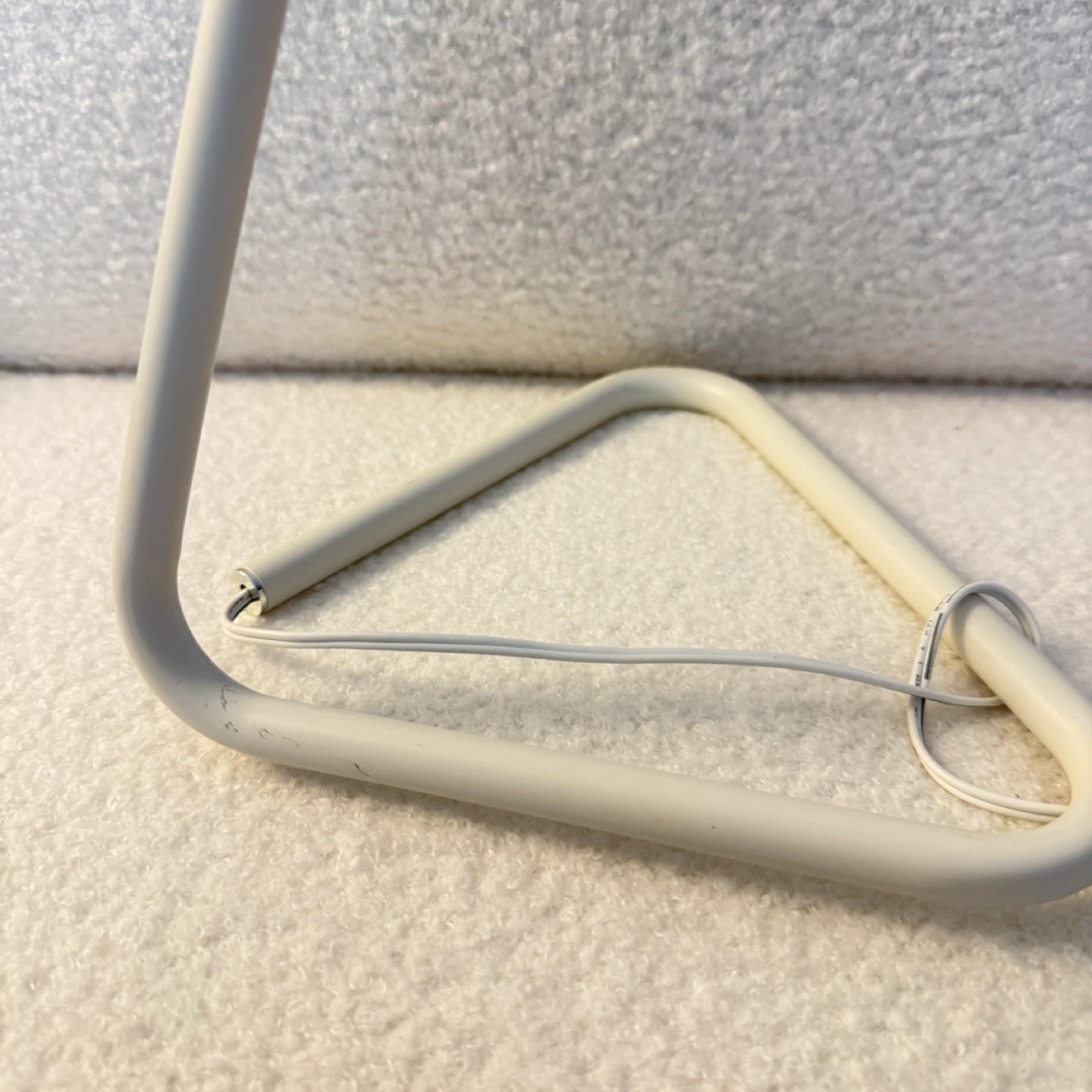 Ikea Minimalist LED Desk Lamp - White - photo 3