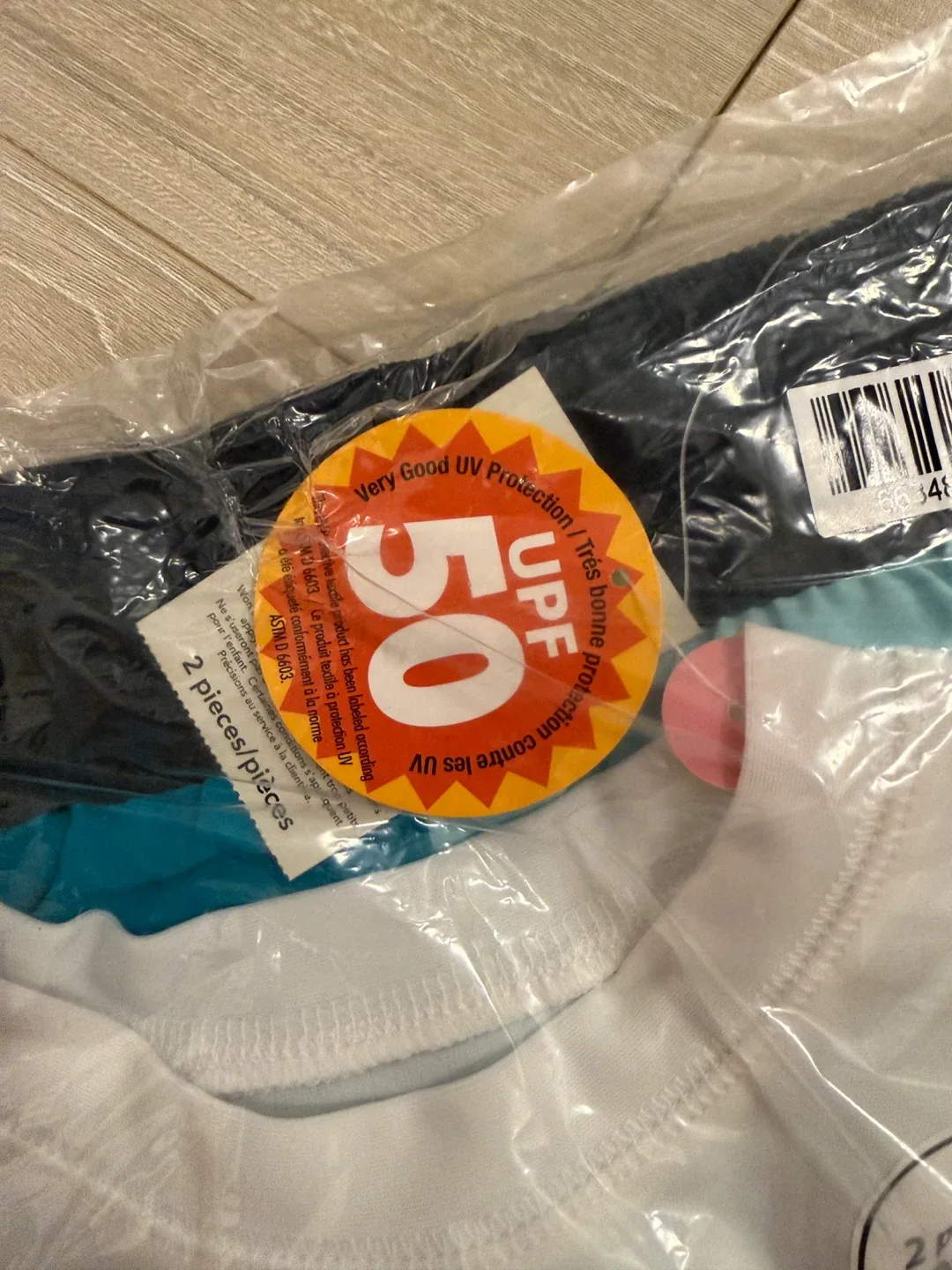 New 2-Piece Surf Mode Outfit - Size M (7-8) image indicator(3)