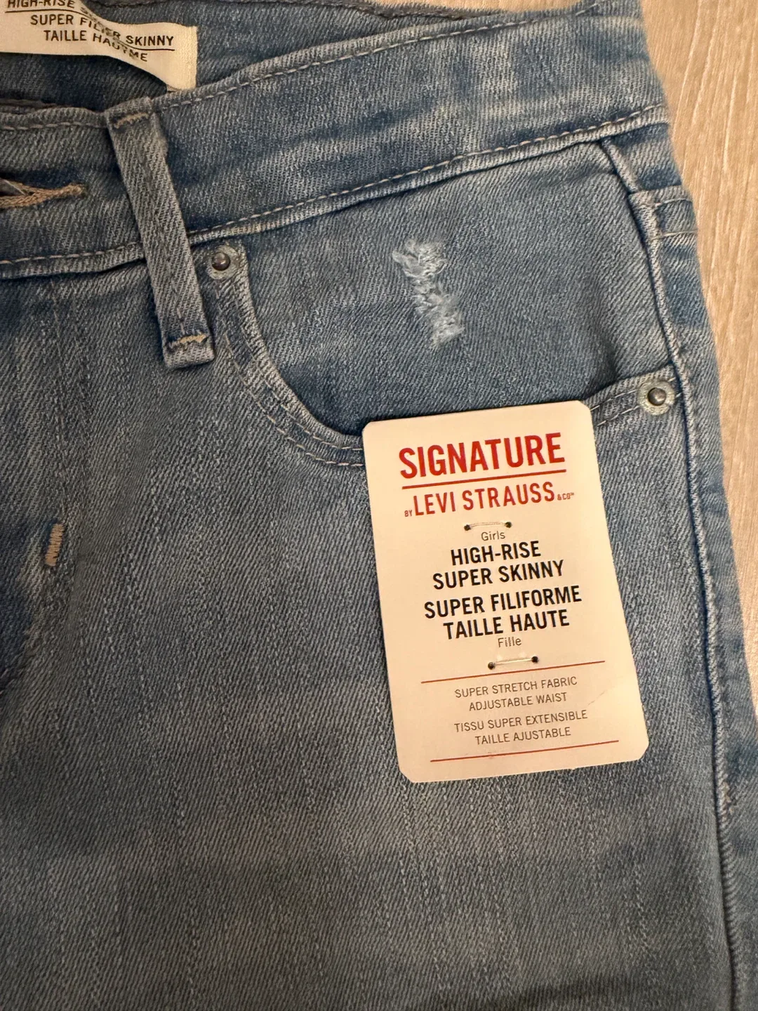 Signature by Levi Strauss Girls' High- Size 10 image indicator(2)