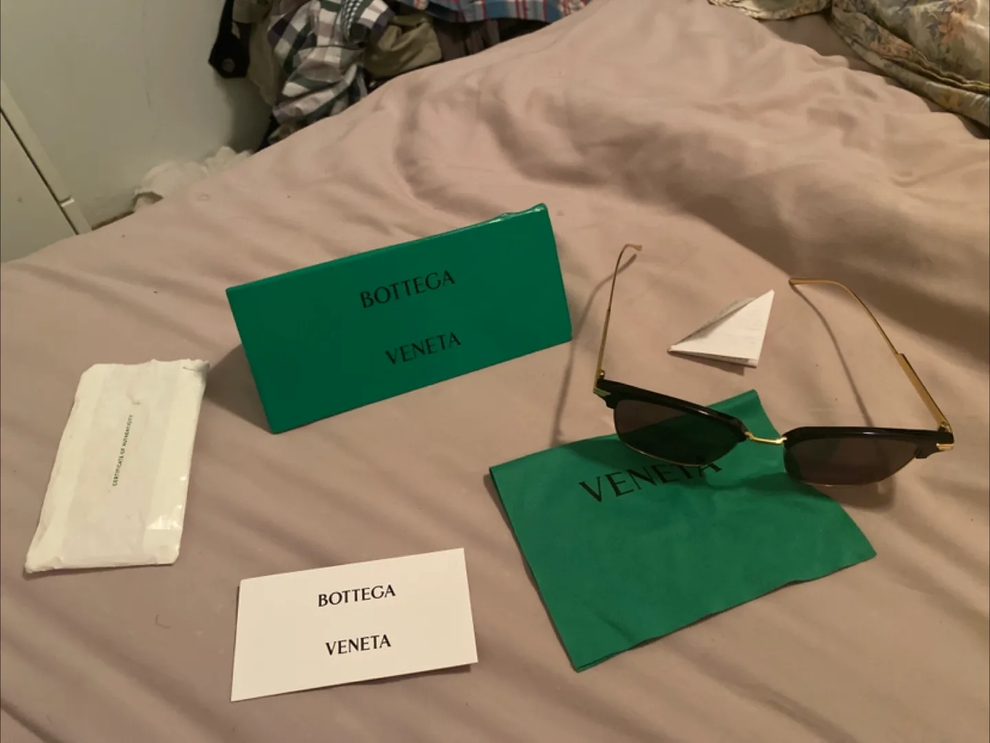 Bottega Veneta Sunglasses image indicator(2)