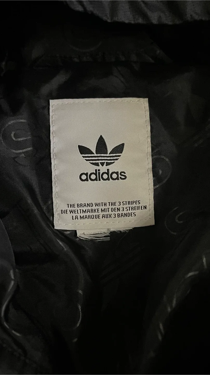 Adidas Black Padded Jacket with Stripes image indicator(3)