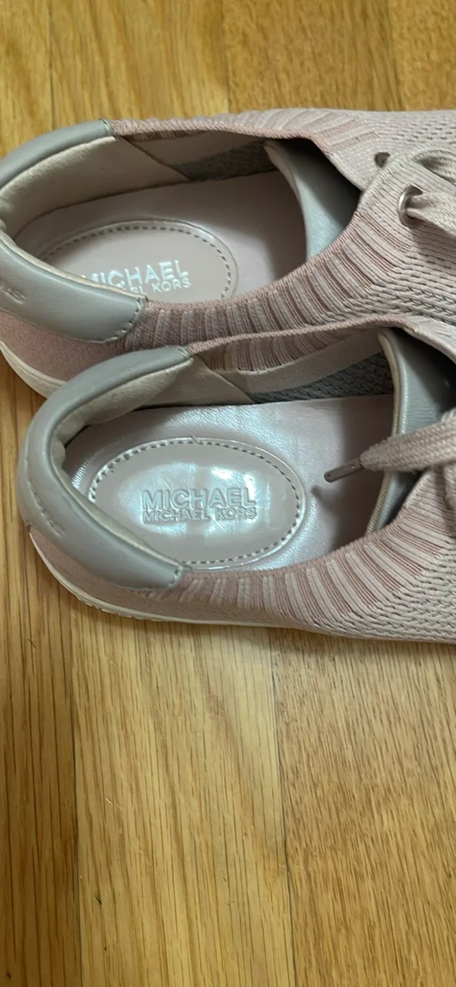 Michael Kors Pink Sneakers thumbnail