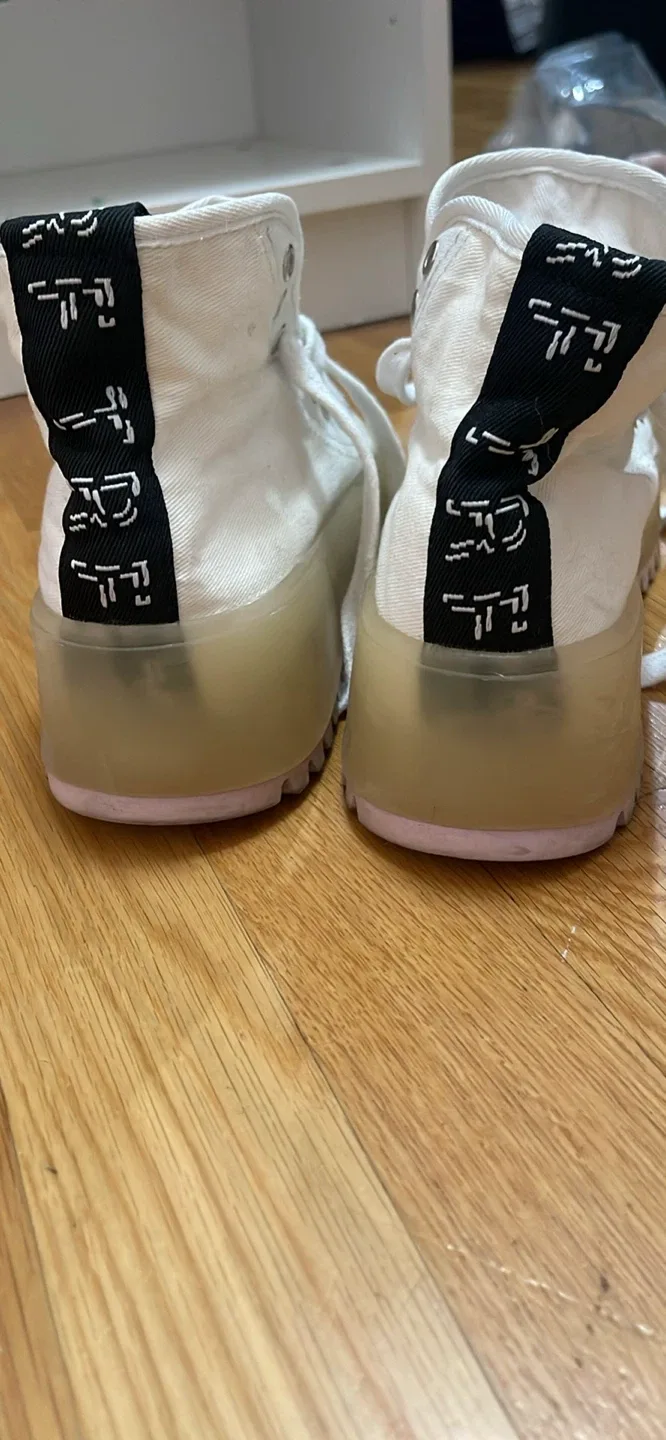 Zara White Platform Sneakers - Size 38 image indicator(5)