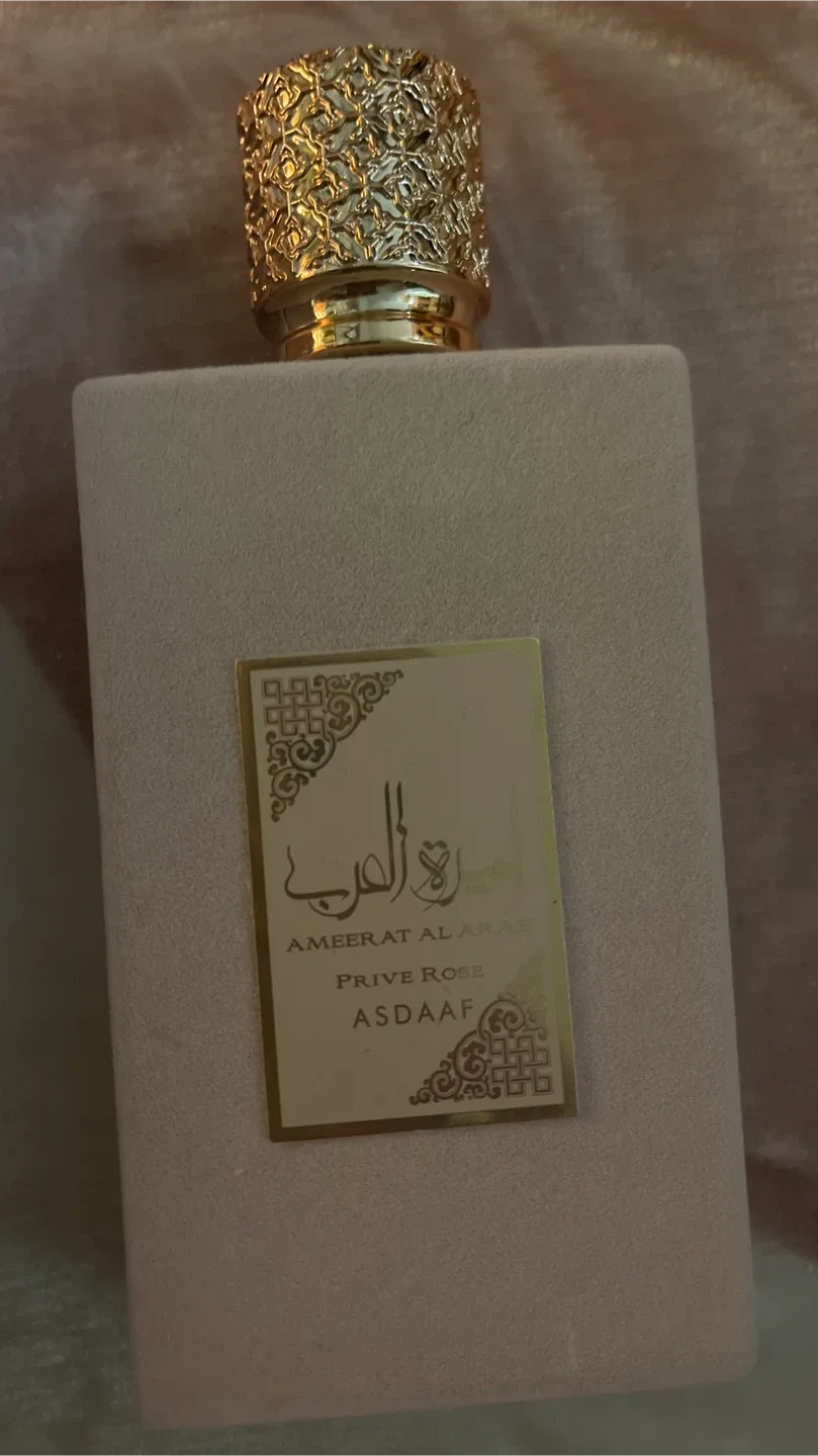 Asdaaf Ameerat Al Arab Prive Rose 100ml image indicator(4)