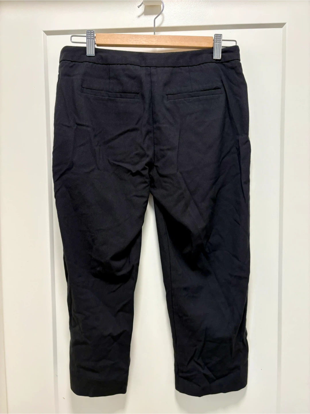 Mario Serrani Black Capri Pants - Size 4 - photo 2