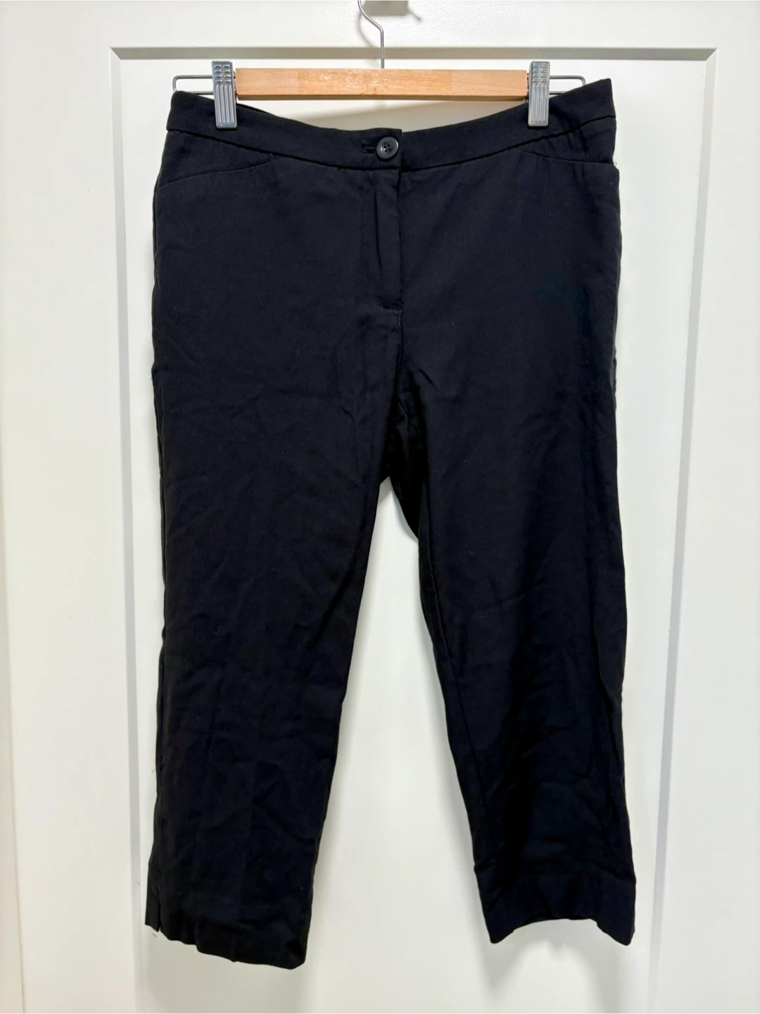Mario Serrani Black Capri Pants - Size 4