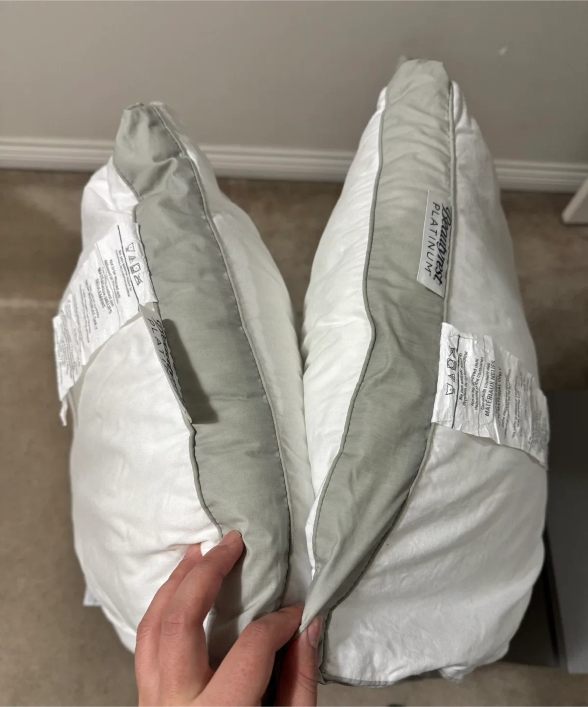 Beautyrest Platinum Pillows - Set of 2 image indicator(3)