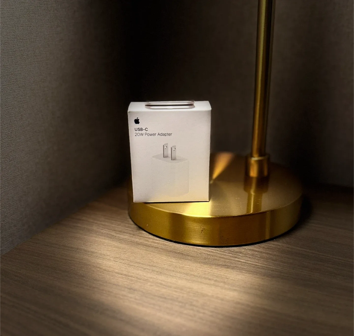 Power Adapter & Charging Cable image indicator(2)