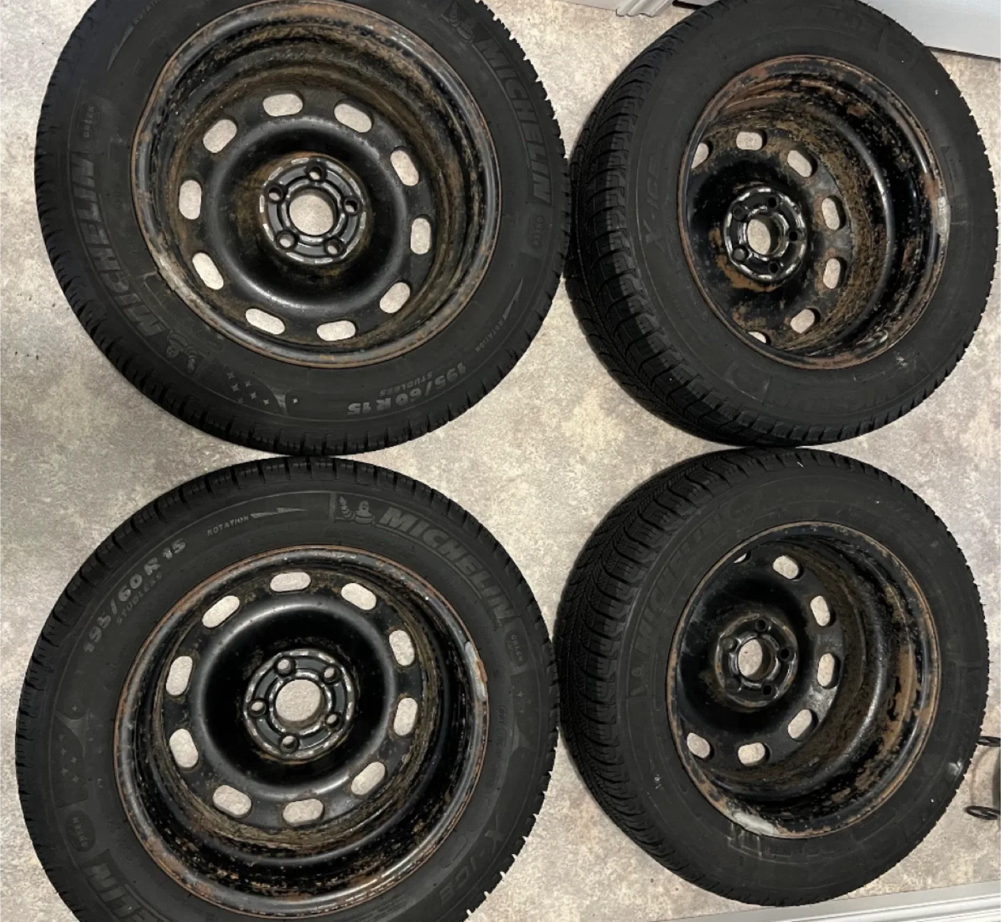 🔥 Michelin X-Ice Snow Tires + Rims — Like New! 🔥 image indicator(2)
