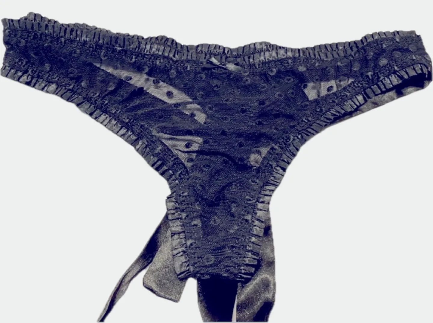 New Victoria's Secret Sheer Thong - Size S image indicator(3)