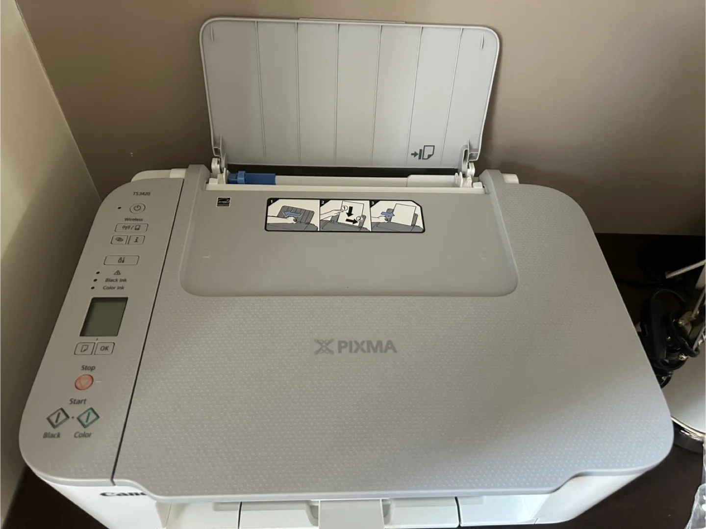 Canon PIXMA TS3420 Printer - Great Condition! image indicator(2)