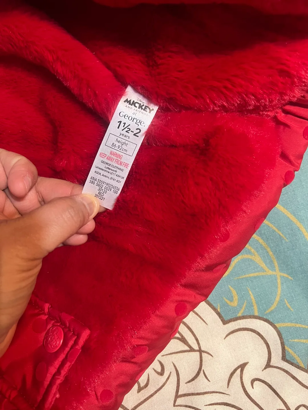 Mickey & Minnie Mouse Red Winter Jacket(Size 1 1/2-2 Years) image indicator(5)