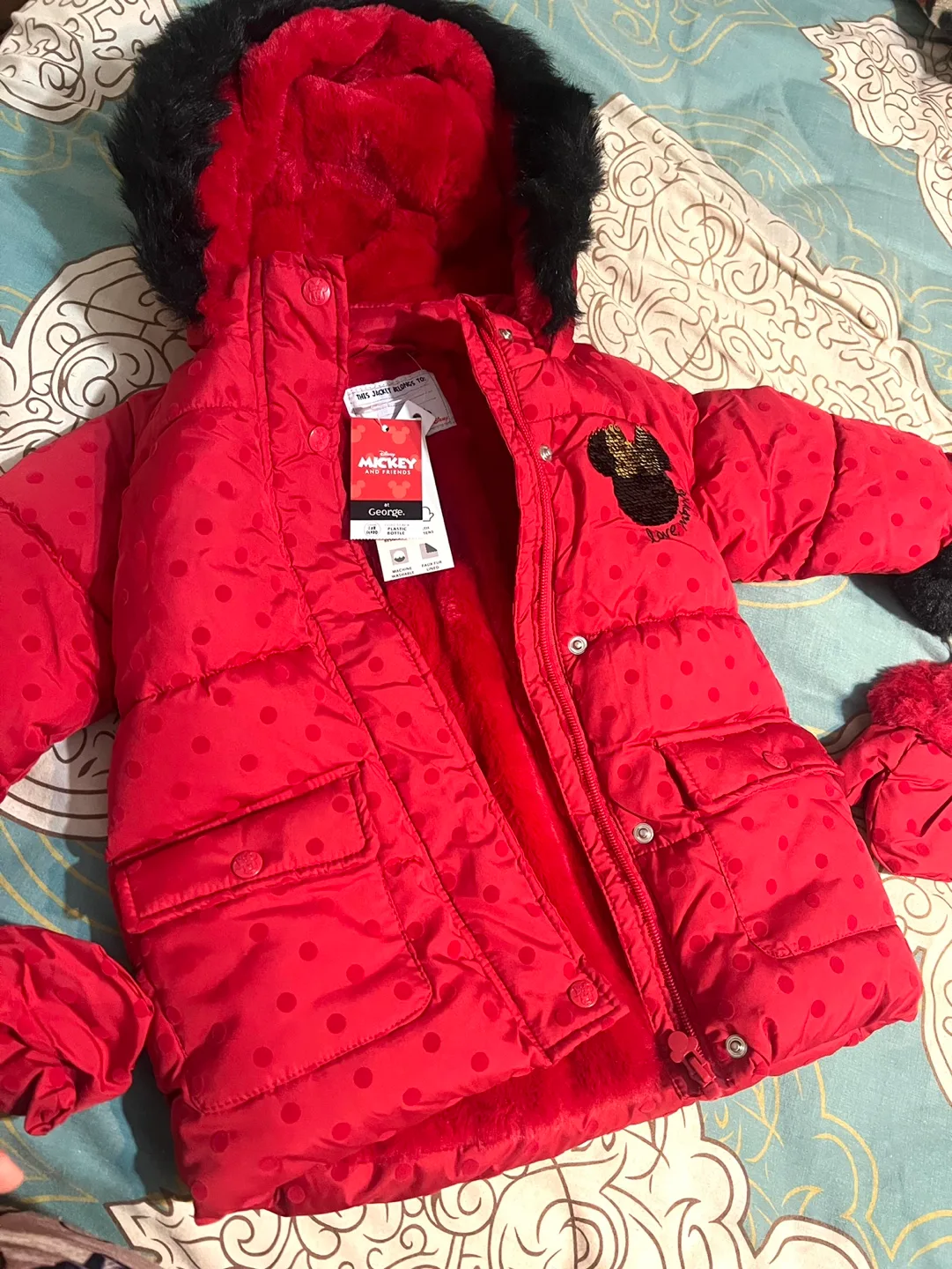 Mickey & Minnie Mouse Red Winter Jacket(Size 1 1/2-2 Years) image indicator(2)