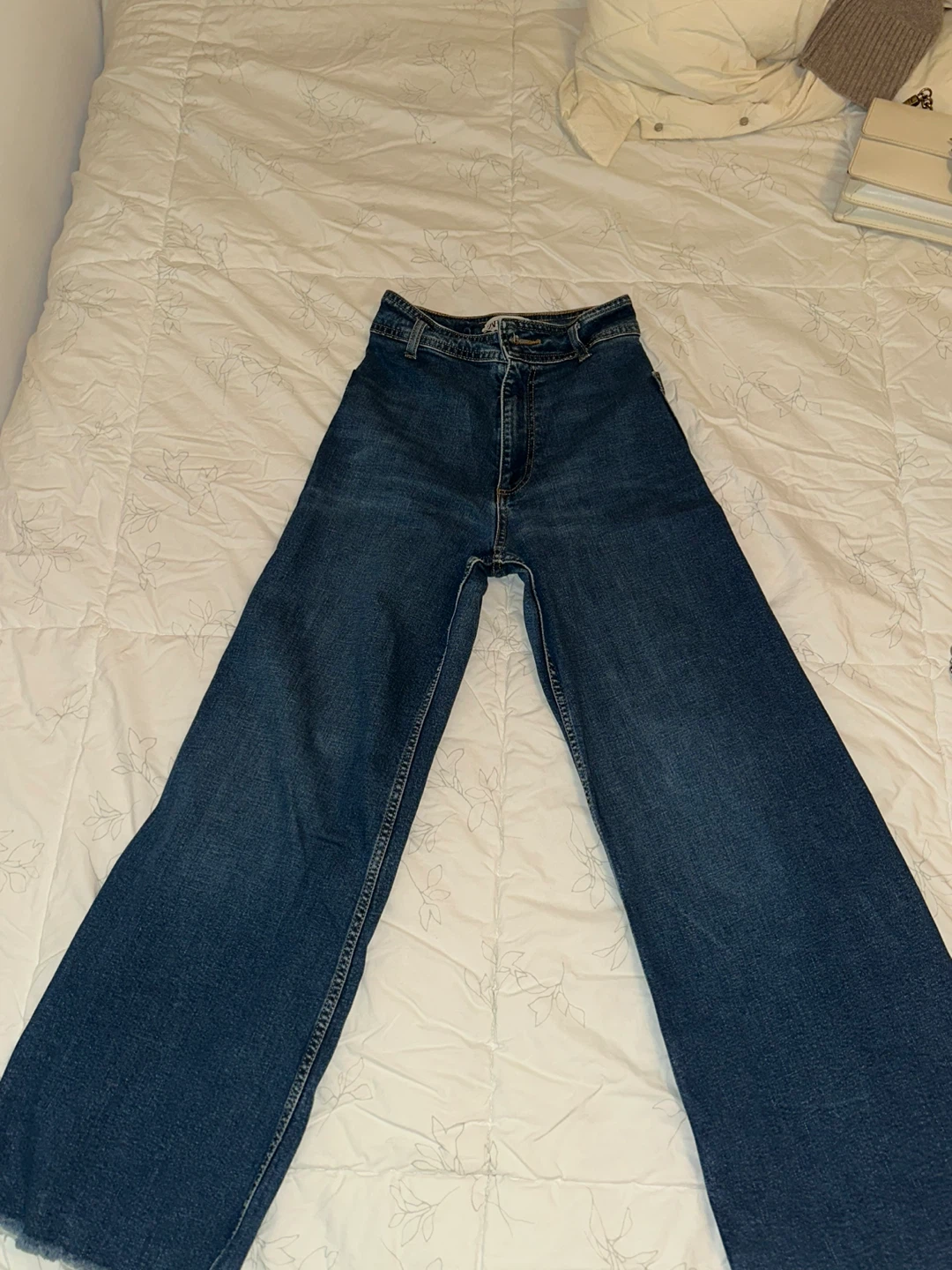 Wide Leg Denim Jeans Zara US 4 length 97 cm
