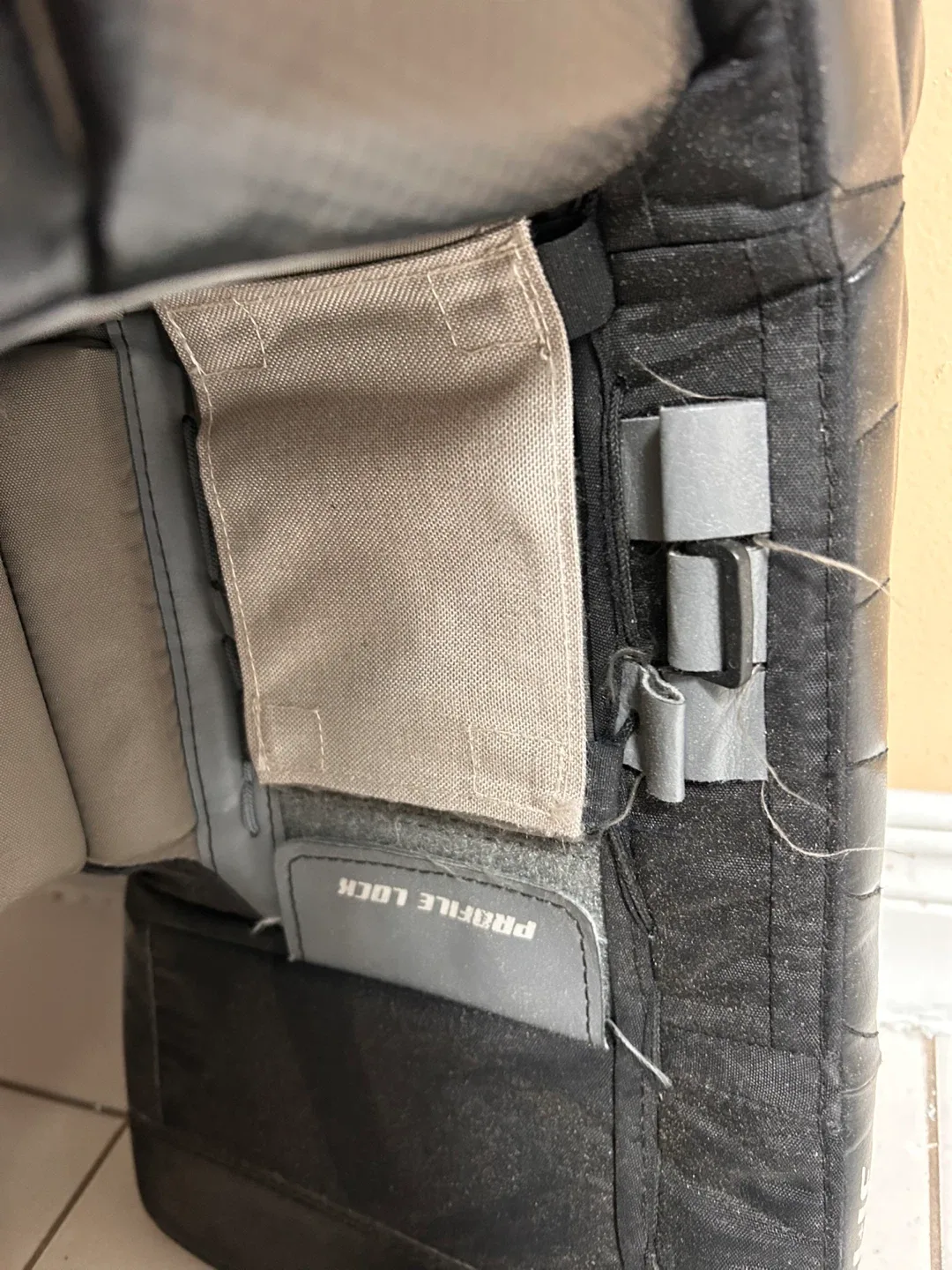 Warrior R/G5 Int Goalie Leg Pads 31+1.5" image indicator(5)