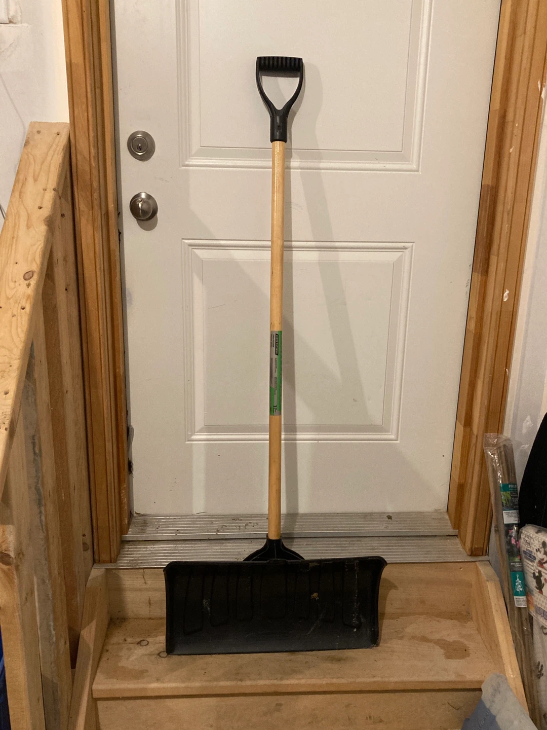 Black Snow Shovel