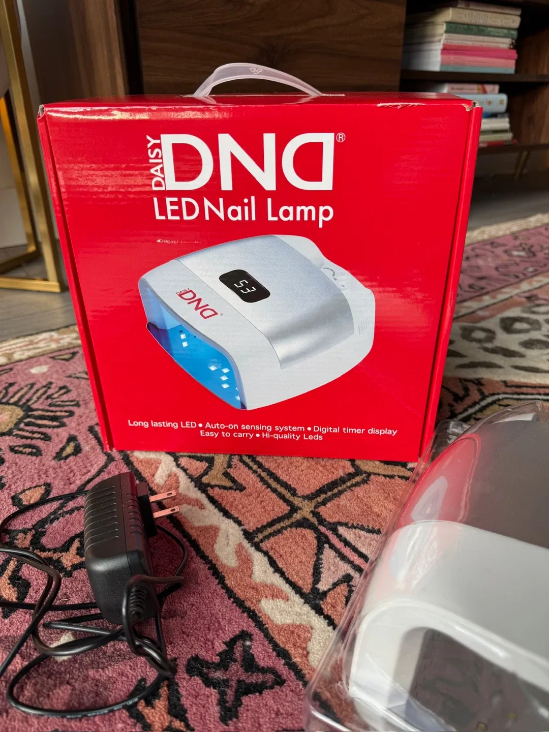 NEW in BOX Daisy DNA LED Nail Lamp V3. Retails for $160 image indicator(6)