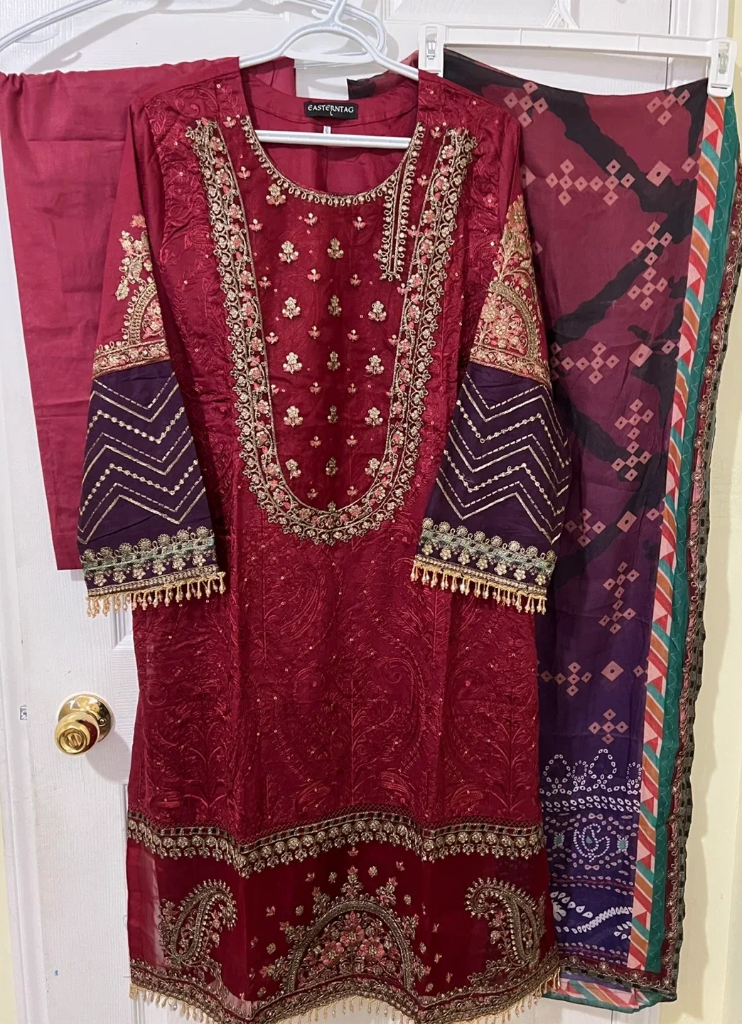 3 Pcs Maroon Suit with sequence Embroidered image indicator(4)