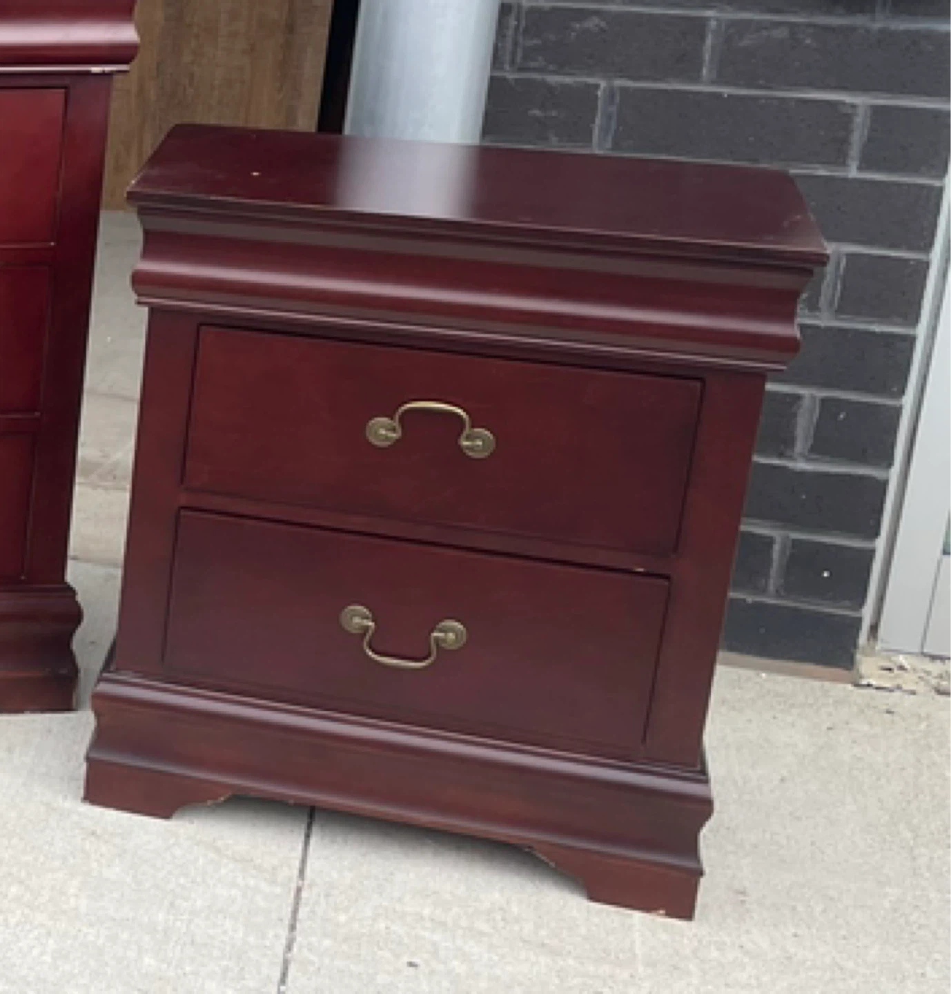 2 Cherrywood Nightstands with Two Drawers - photo 2