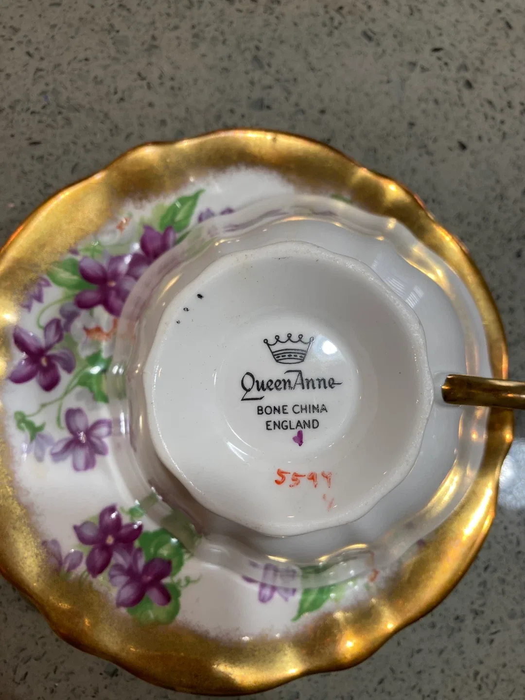 Queen Anne Bone China Teacup & Saucer image indicator(3)