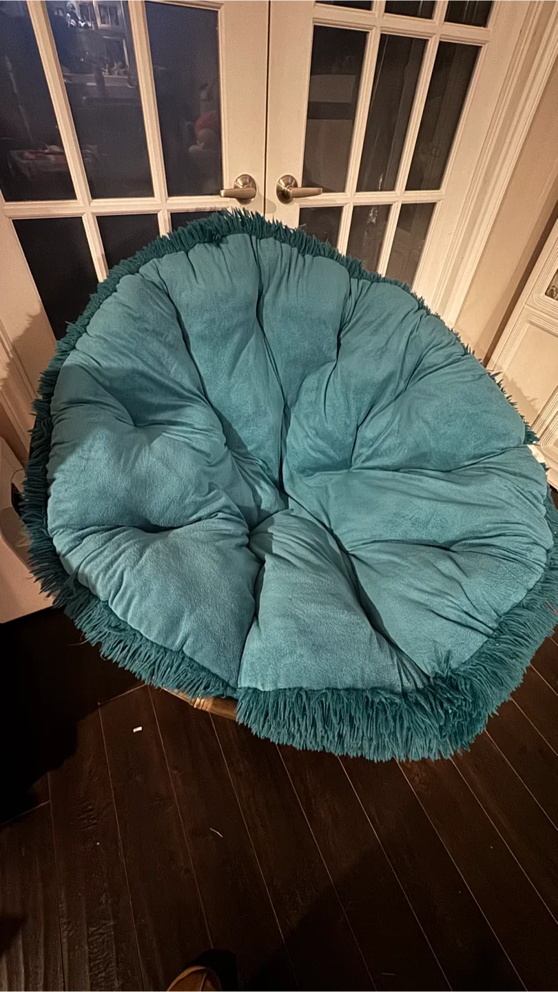 Oversized Papasan Chair with Teal Cushion image indicator(2)