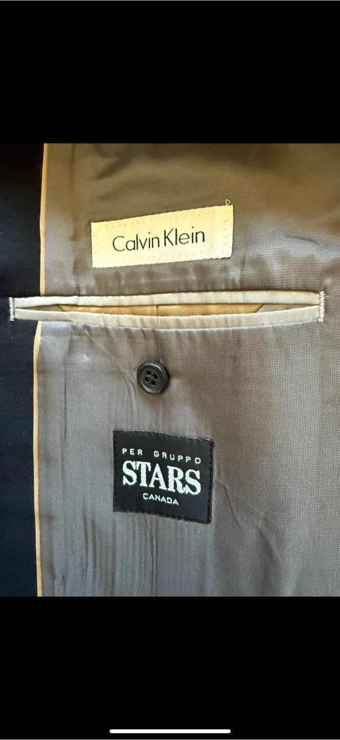 Classy Calvin Klein Stars Men's Shops Wool Black Blazer Size 44R image indicator(2)