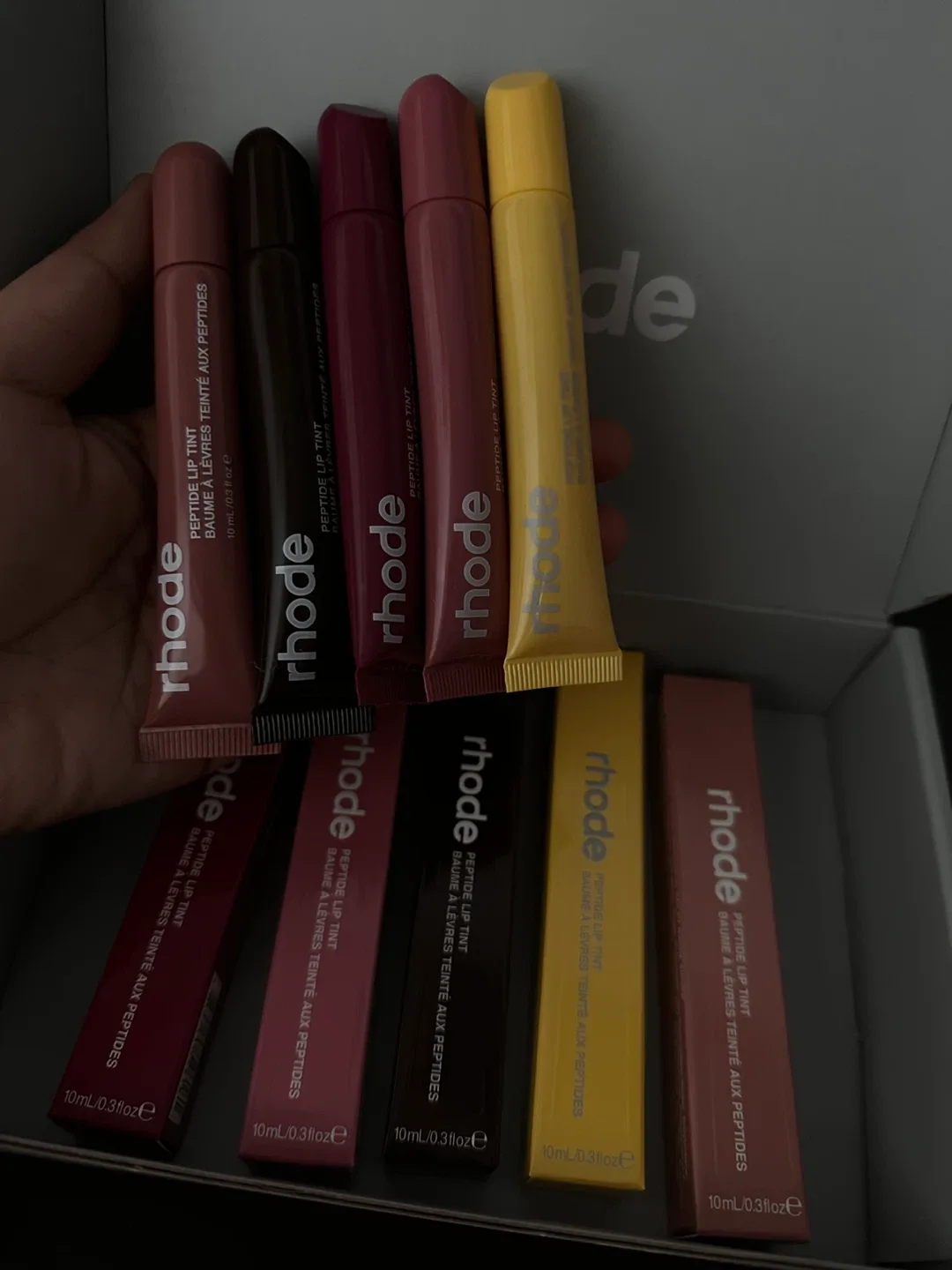 RHODE - Peptide Lip Treatment Nourishing Glaze - BACK IN STOCK image indicator(2)