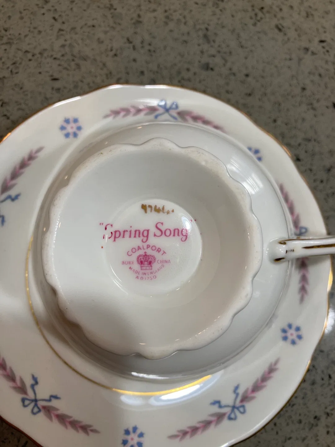 Coalport Spring Song Teacup and Saucer Set image indicator(4)