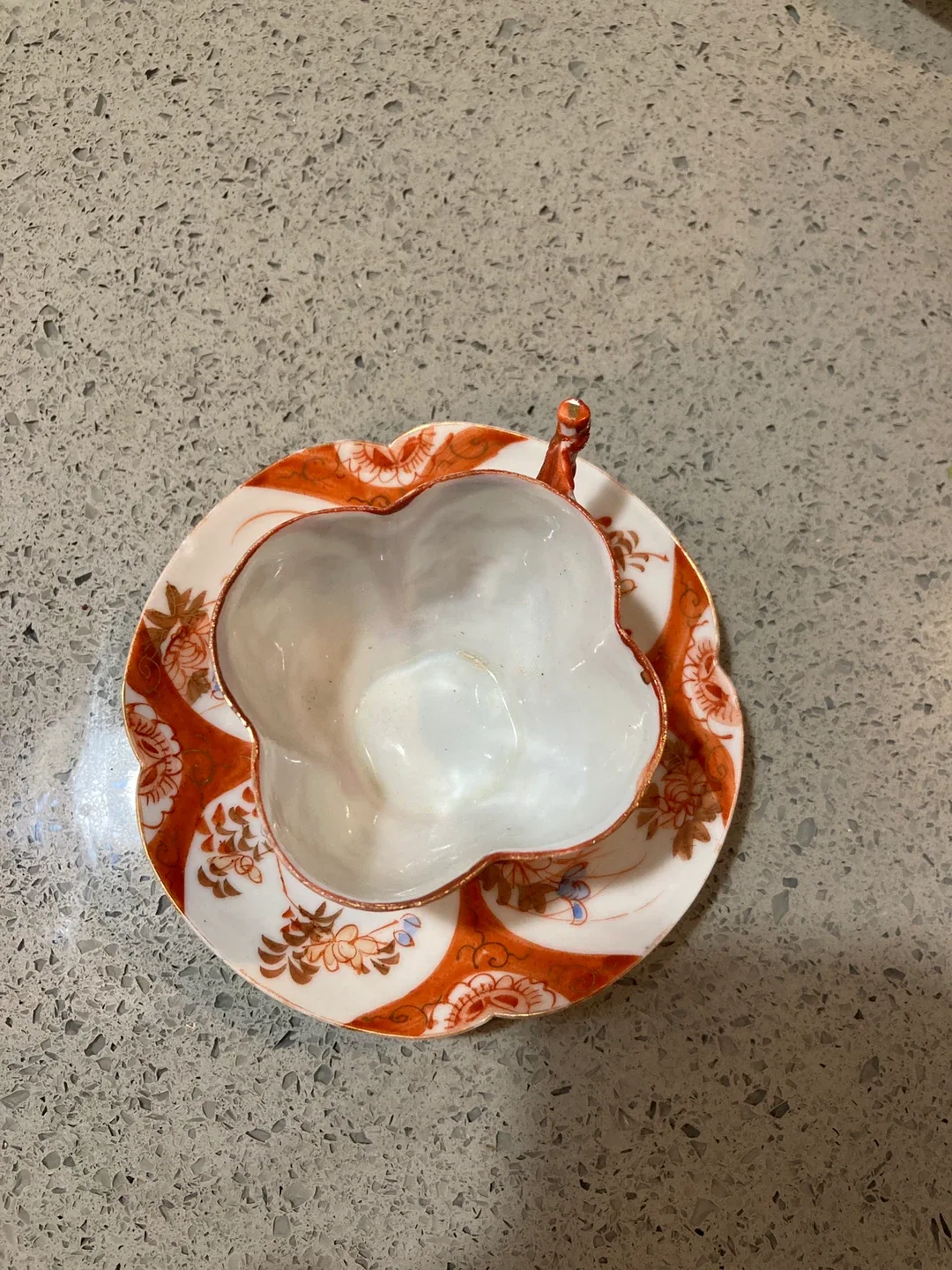 Floral Tea Cup and Saucer Set image indicator(3)