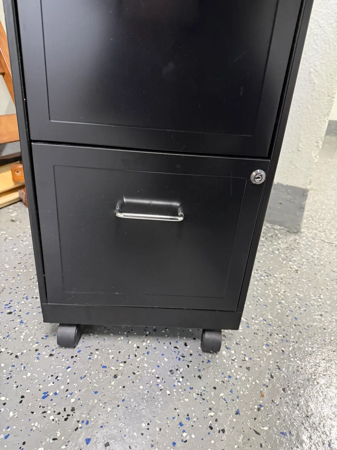 Black Metal 2-Drawer Filing Cabinet image indicator(2)