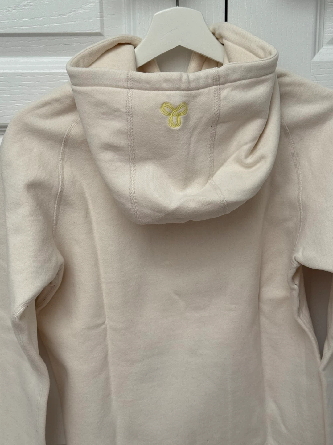 TNA Cream Hoodie - Size Small - photo 4