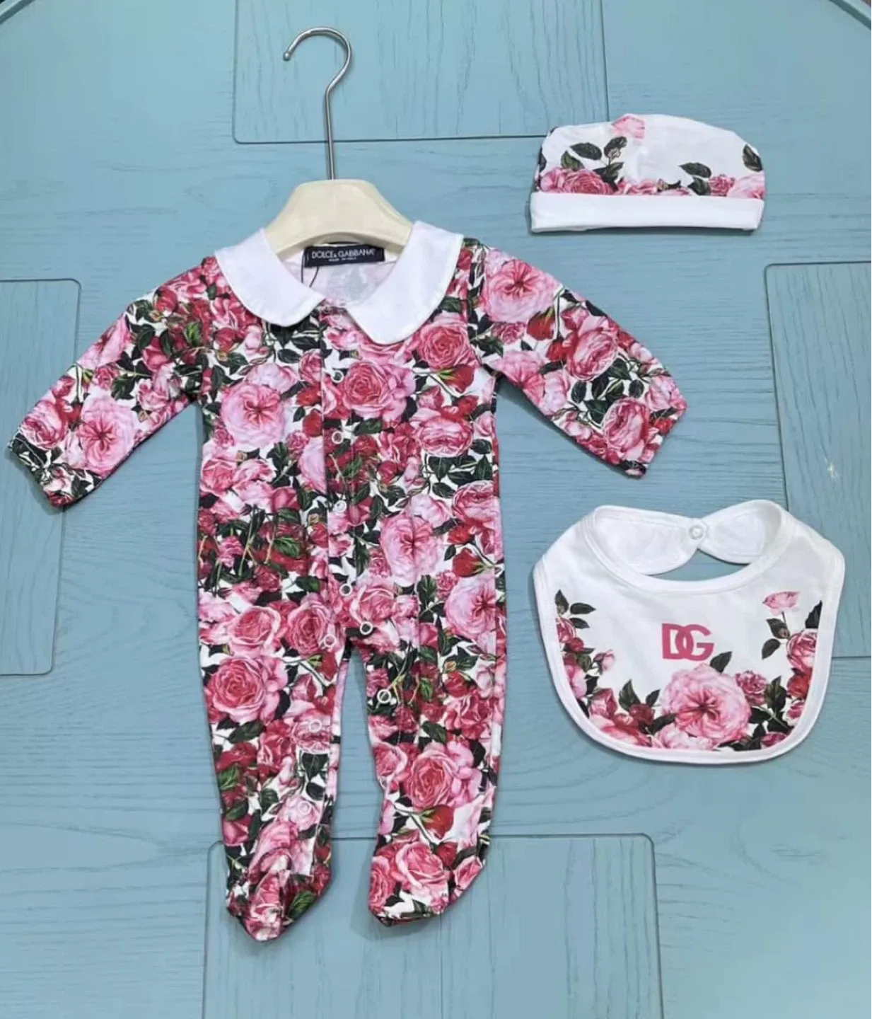 Dolce & Gabbana Baby Outfit - Rose Print image indicator(2)