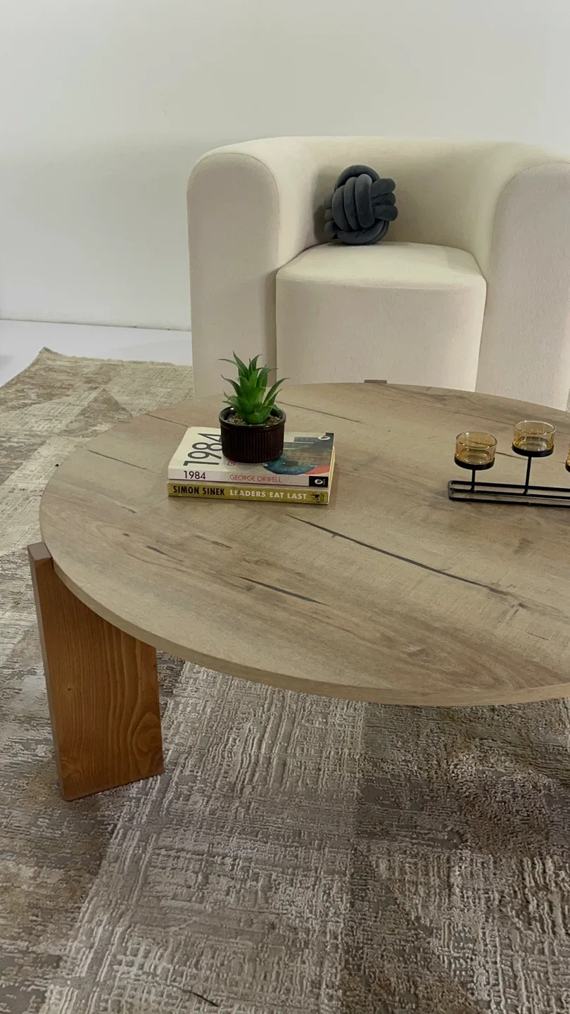 Round Wooden Coffee Table image indicator(2)