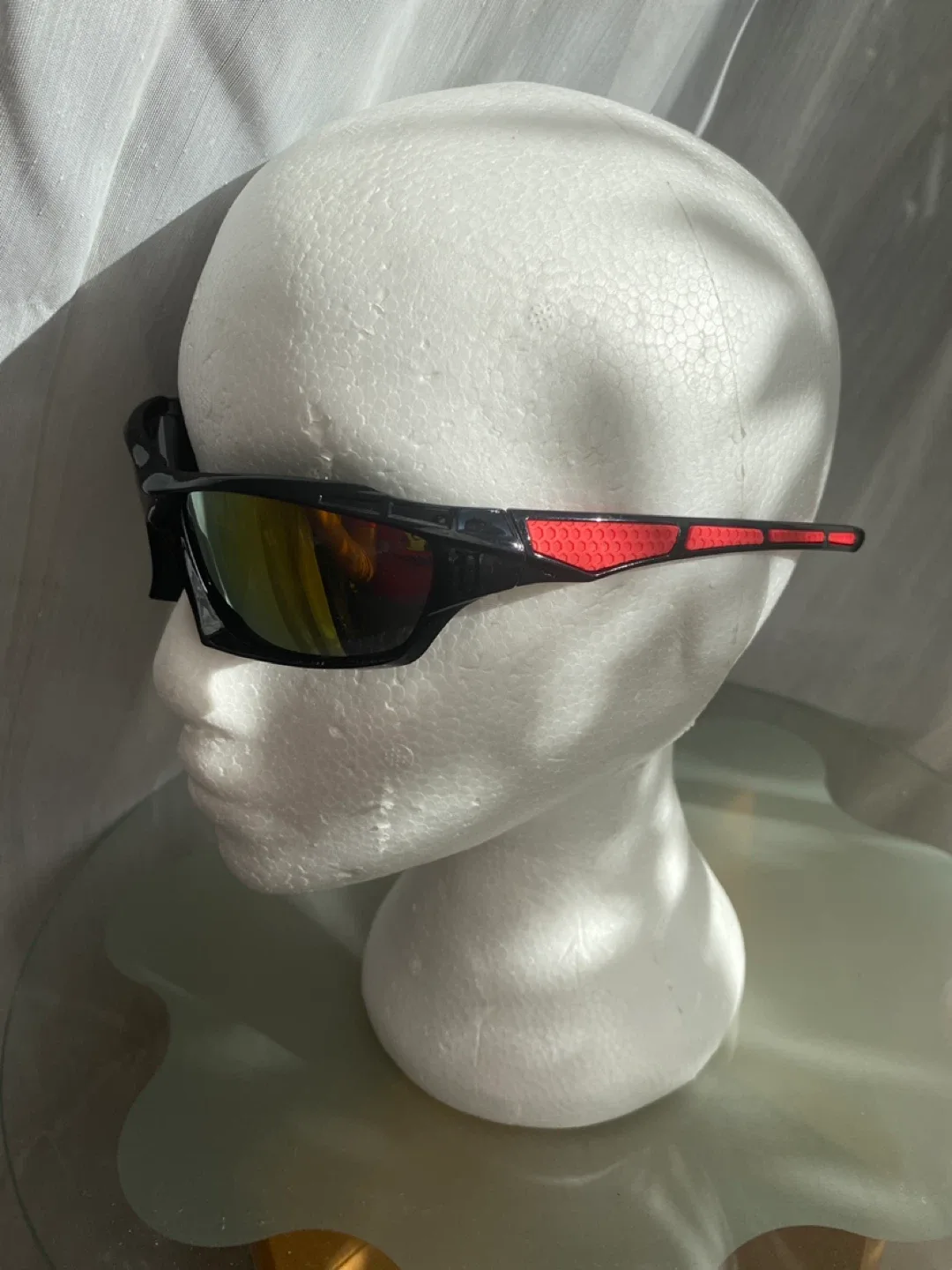 Sunglasses Black Frame Red Accents image indicator(3)