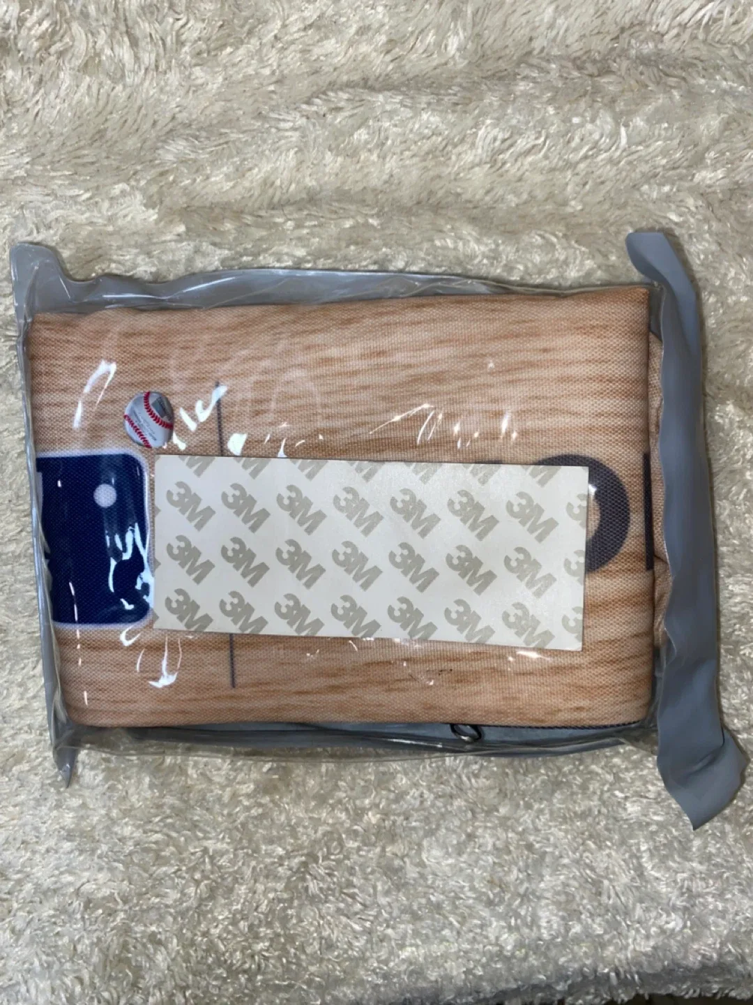 Coors Light 6 Can Cooler Sling - New image indicator(2)