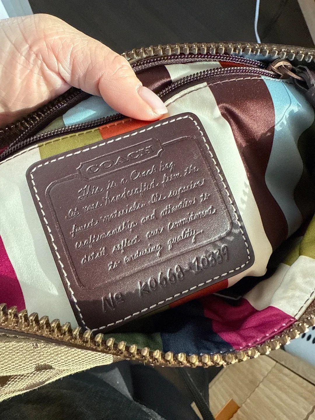 Vintage Coach Handbag, No. K0668-10339 image indicator(3)