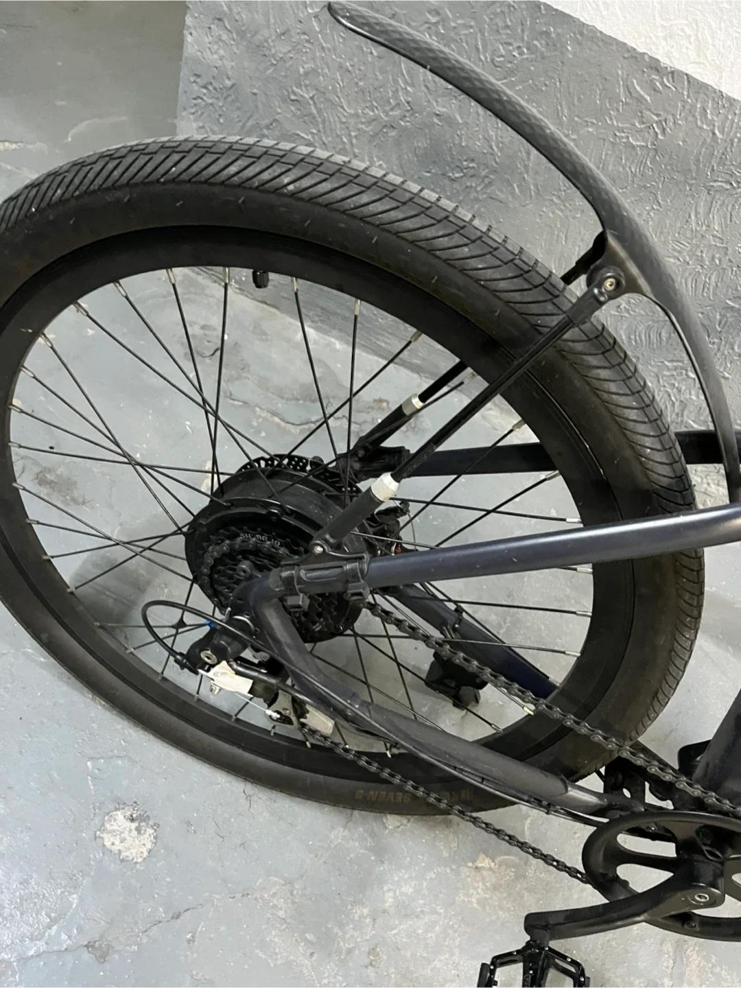 Ride1Up E-bike 7 Speed Electric Bike image indicator(5)