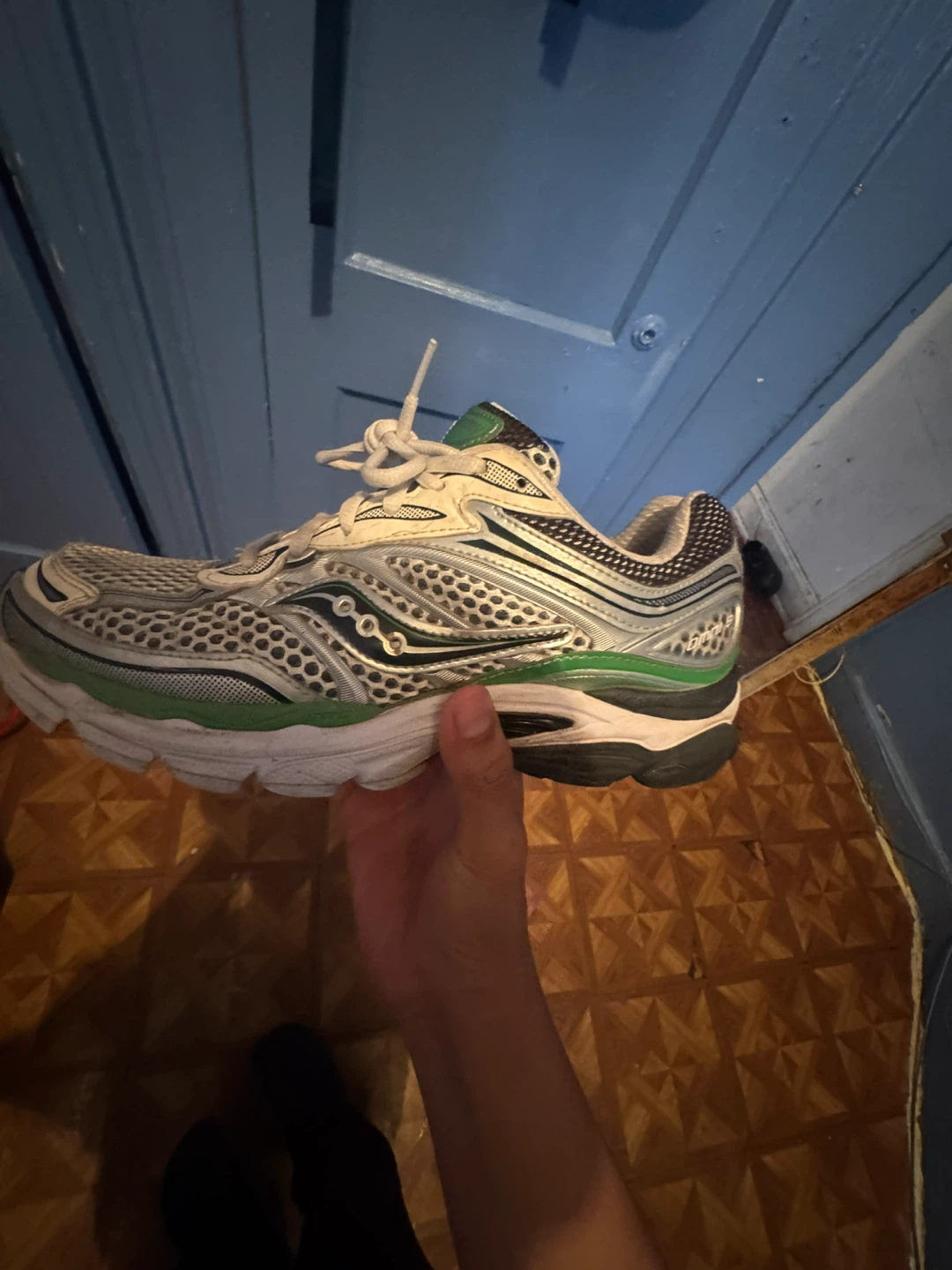 Saucony Running Shoes Men's Size 8.5 - photo 3