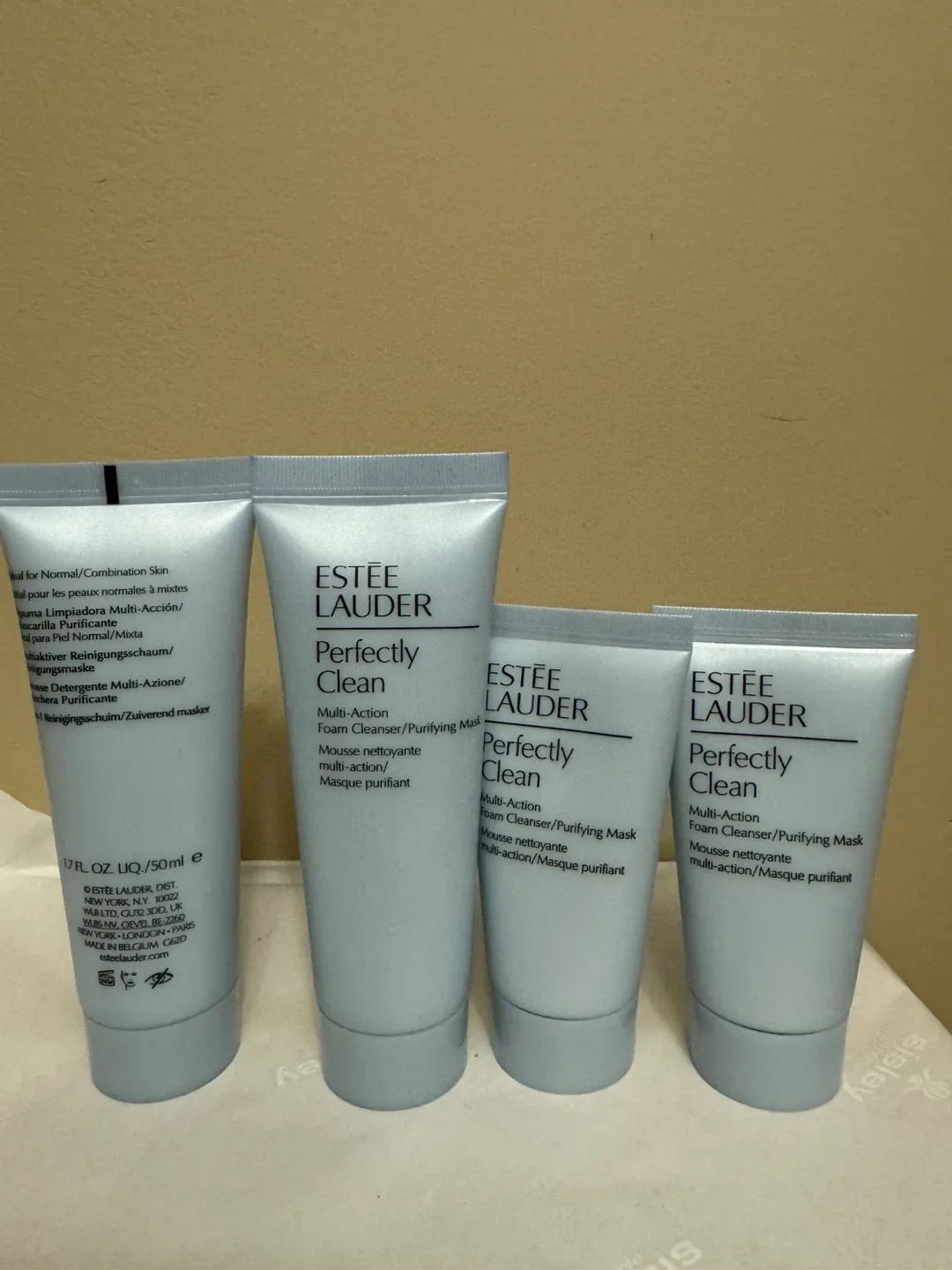Estée Lauder Perfectly Clean Set (160ml Total) image indicator(3)