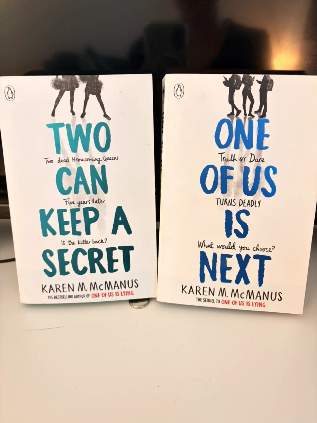 Mixed Lot of Novels & Books image indicator(2)