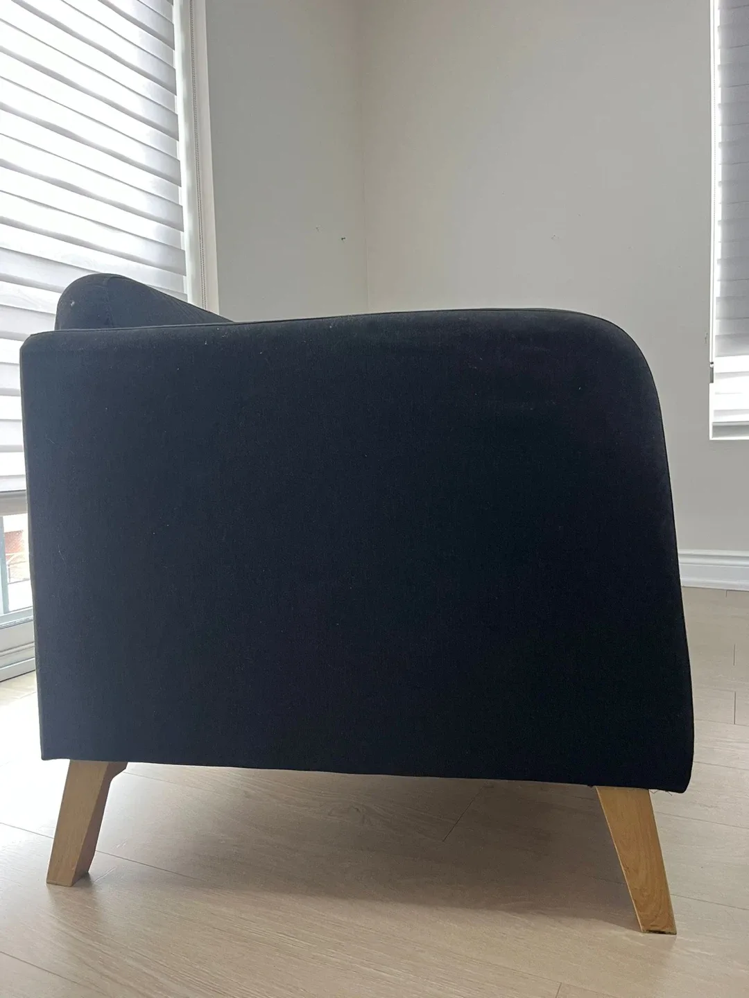 Black Sofa ikea image indicator(2)