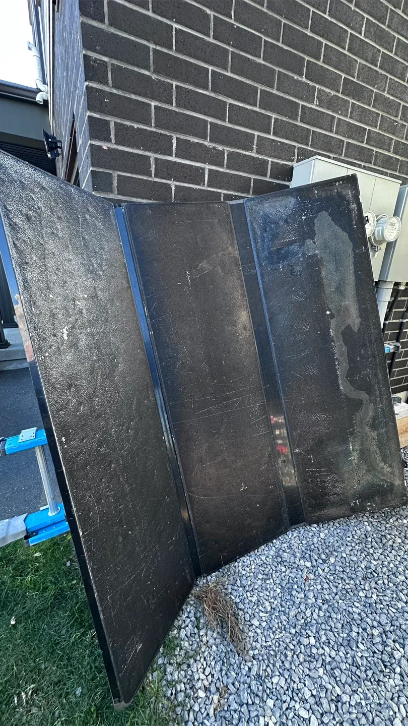 Truck Bed Cover - Black Ford F150 image indicator(2)