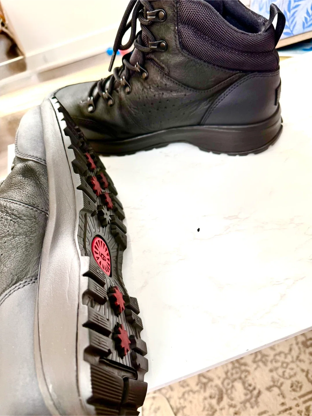 Ugg Emmett Black Leather Boots, Size UK 8. US 9 image indicator(2)